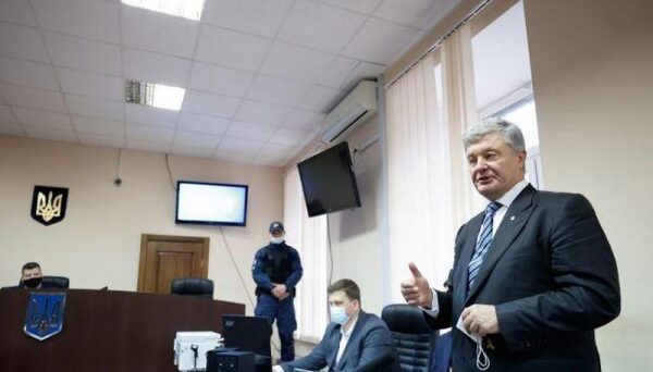 Порошенко остался без решения суда: когда объявят меру пресечения Порошенко остался без решения суда: когда объявят меру пресечения