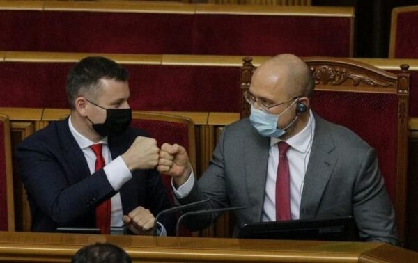 Украина получит миллиарды долларов от ЕС, Британии и США: на что потратят деньги Украина получит миллиарды долларов от ЕС, Британии и США: на что потратят деньги