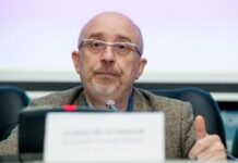 В Минобороны объяснили, зачем Путин согнал войска к границе Украины