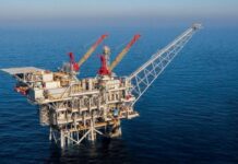 Нефть дешевеет на фоне роста поставок