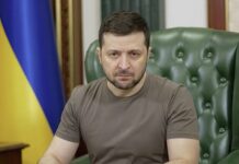Зеленский: оккупанты штурмовали ОП, в здании находились моя жена и дети