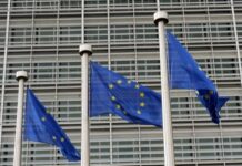 ЕС направит 17 млрд евро на помощь беженцам из Украины