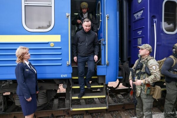 В Киев прибыли лидеры Польши и стран Балтии В Киев прибыли лидеры Польши и стран Балтии