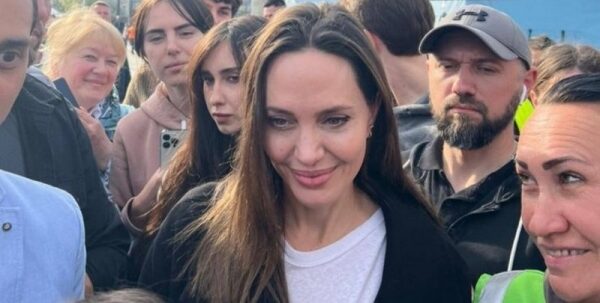 В ООН прокомментировали визит Анджелины Джоли в Украину В ООН прокомментировали визит Анджелины Джоли в Украину