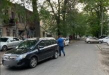Три ДТП с пешеходами: одесские патрульные рассказали о работе на выходных