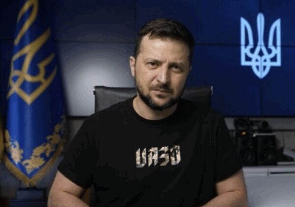 Зеленский отправил в отставку генпрокурора и главу СБУ из-за массового предательства среди сотрудников Зеленский отправил в отставку генпрокурора и главу СБУ из-за массового предательства среди сотрудников