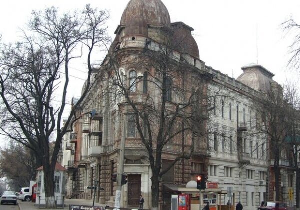 Одесситка получит более 200 тысяч гривен компенсации от городских властей за повреждение квартиры Одесситка получит более 200 тысяч гривен компенсации от городских властей за повреждение квартиры