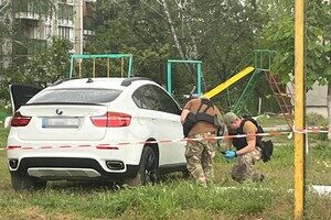 В Одесской области прогремел взрыв: под автомобиль предпринимателя подложили гранату В Одесской области прогремел взрыв: под автомобиль предпринимателя подложили гранату