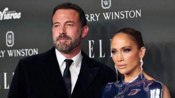 Дженнифер Лопес подала на развод с Беном Аффлеком Дженнифер Лопес подала на развод с Беном Аффлеком