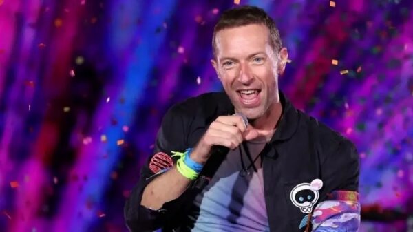 Coldplay грозится побить рекорд Тейлор Свифт на стадионе «Уэмбли» Coldplay грозится побить рекорд Тейлор Свифт на стадионе «Уэмбли»