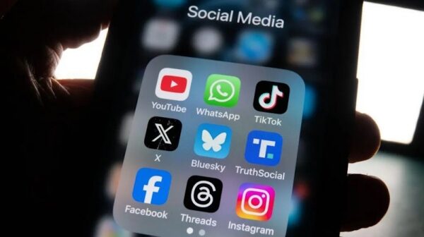 WhatsApp и Instagram восстановлены после сбоев в работе Meta WhatsApp и Instagram восстановлены после сбоев в работе Meta