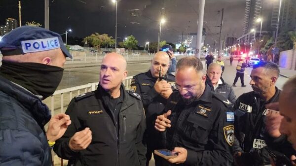 Теракт в Израиле: взрывы автобусов в Бат-Яме Теракт в Израиле: взрывы автобусов в Бат-Яме