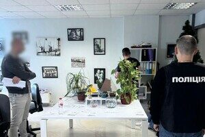Паспорт моряка за взятку: в Одессе разоблачили коррупционную схему Паспорт моряка за взятку: в Одессе разоблачили коррупционную схему