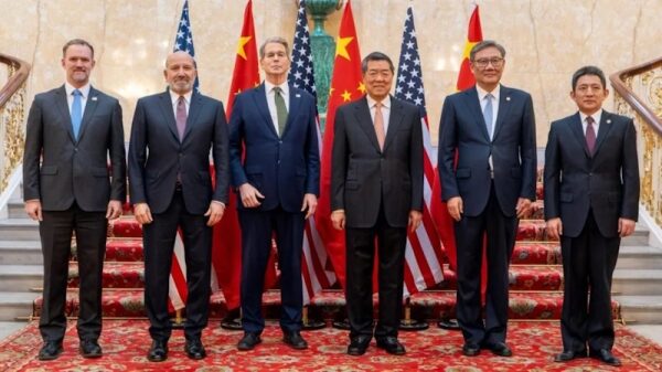 Трамп объявил о заключении сделки с Китаем по редкоземельным элементам Трамп объявил о заключении сделки с Китаем по редкоземельным элементам