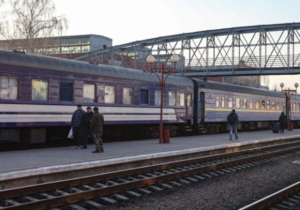 Ночной удар по железной дороге в Одесской области: задерживаются поезда Ночной удар по железной дороге в Одесской области: задерживаются поезда