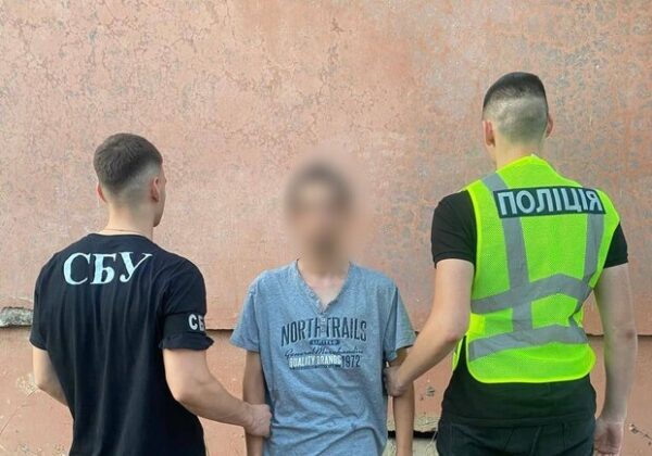 Поджог на железной дороге: в Одесской области задержали диверсантов Поджог на железной дороге: в Одесской области задержали диверсантов