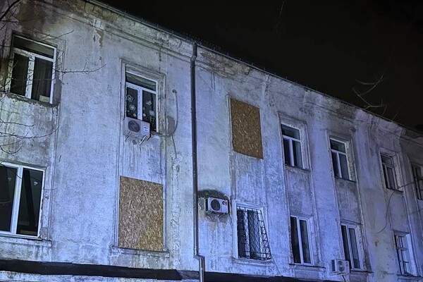 Дроновый удар по дому в Одессе: под завалами обнаружили тело женщины Дроновый удар по дому в Одессе: под завалами обнаружили тело женщины