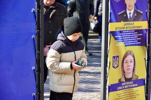 Память будет жить: на Аллее Героев в Одессе появились новые имена Память будет жить: на Аллее Героев в Одессе появились новые имена