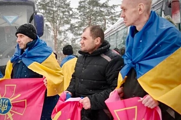 Снова дома: из российского плена вернулись шесть защитников Украины из Одесчины Снова дома: из российского плена вернулись шесть защитников Украины из Одесчины