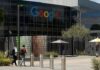 Сотрудники Google требуют разорвать контракты с ICE