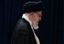 Хаменеи убит? США и Израиль начали войну за смену режима в Иране