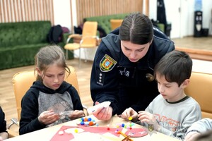 Писанки и национальные традиции: в Одессе ювеналы устроили Пасху для детей-ВПЛ Писанки и национальные традиции: в Одессе ювеналы устроили Пасху для детей-ВПЛ