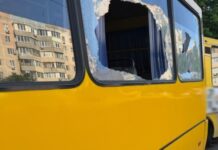 Утренний удар по остановке в Одессе: получили осколочные ранения люди